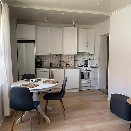 דירה The Gem Of The Center, Kymintie - A Two-room With A Sauna להטי
